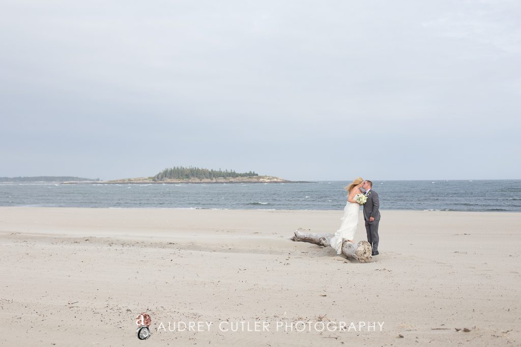 Natural_Ocean_Wedding_Massachusetts