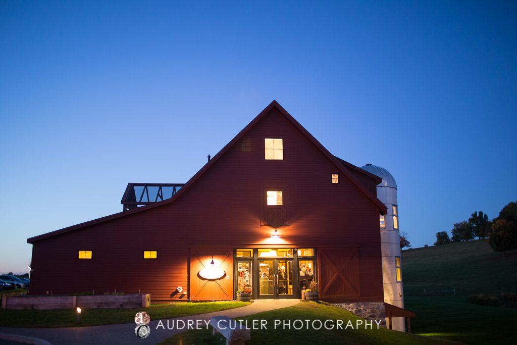 The_Barn_at_Gibbet_Hill_Fall_Wedding