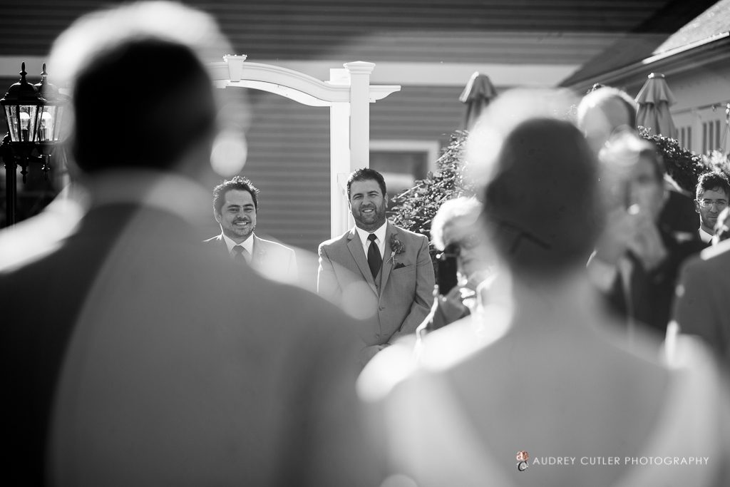 candid_massachusetts_wedding_photographer_ceremony