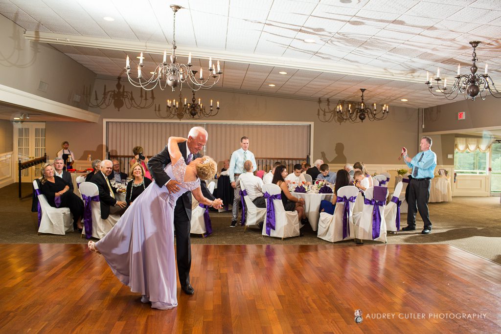 Pleasant_valley_country_club_first_dance
