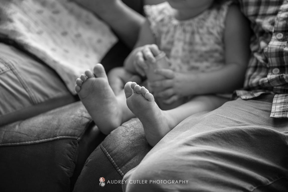 Family-newborn-photography-at-home