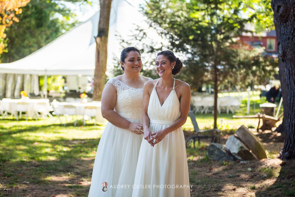 Massachusetts-back-yard-wedding-22