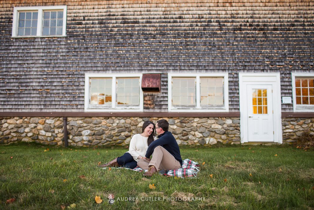 wachusett-meadow-sunset-engagement-session-11