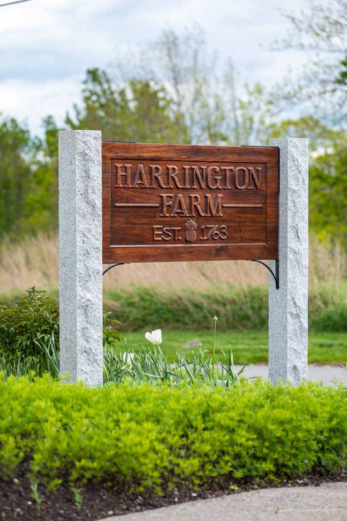 harrington-farm-wedding-venue-exterior-sign