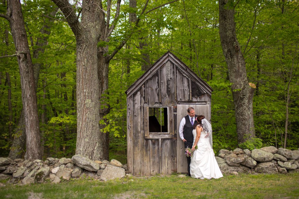 bride-and-groom-with-shed