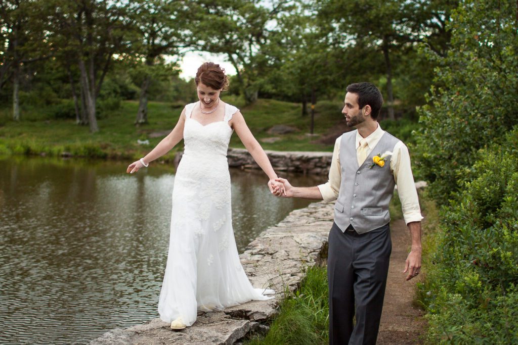 bride-groom-pond-stonewall-Audrey-Cutler-Photography