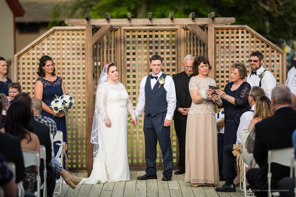 wachusett-mountain-wedding-deck-ceremony-readings