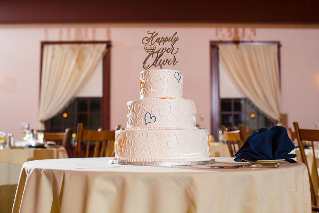 Old-Sturbridge-Village-Wedding-cake-reception