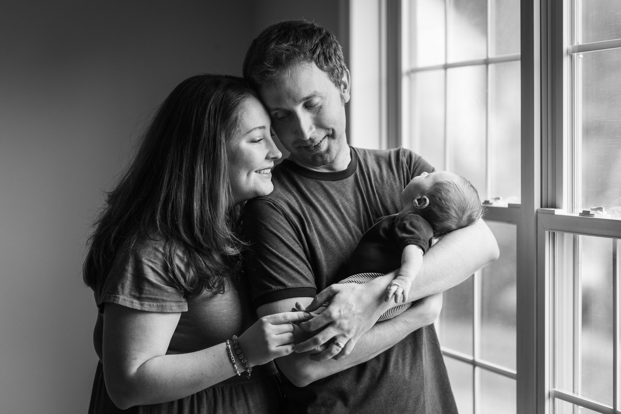 at-home-newborn-lifestyle-photo-session-