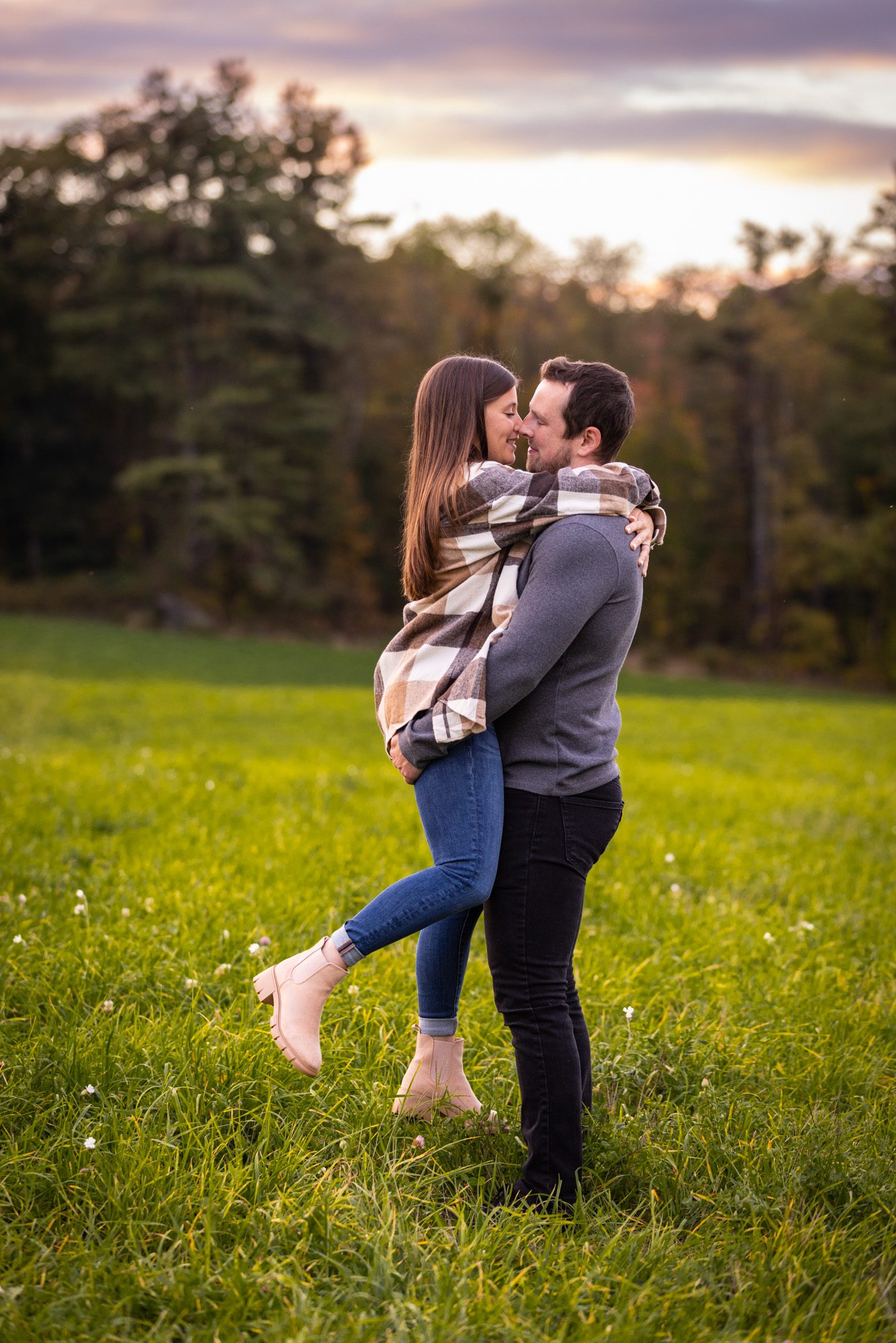 engagement-Photos-at-Crystal-Brook-Farm-Sterling MA -51
