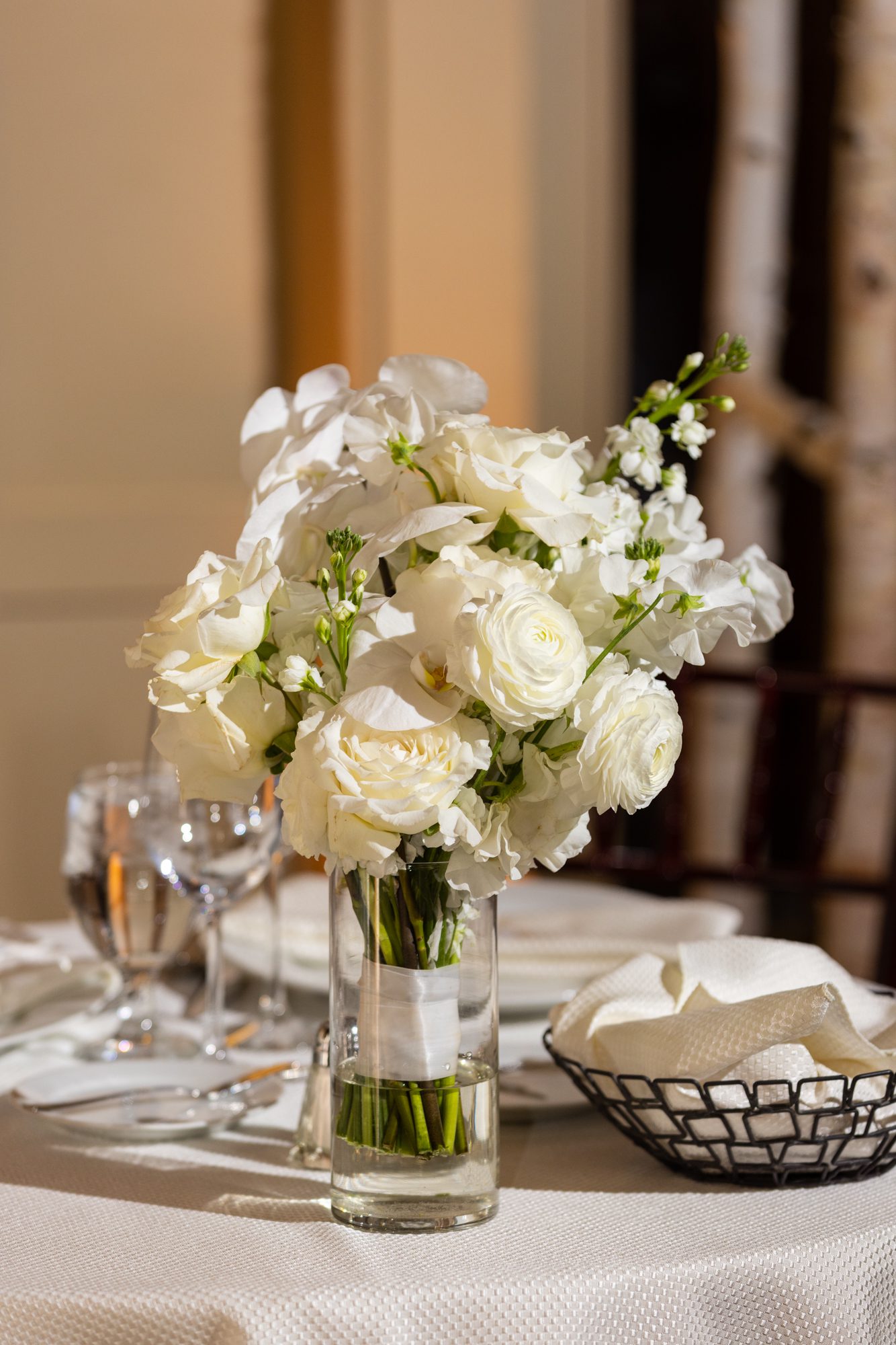 winter white wedding florals by cameron and fairbanks
