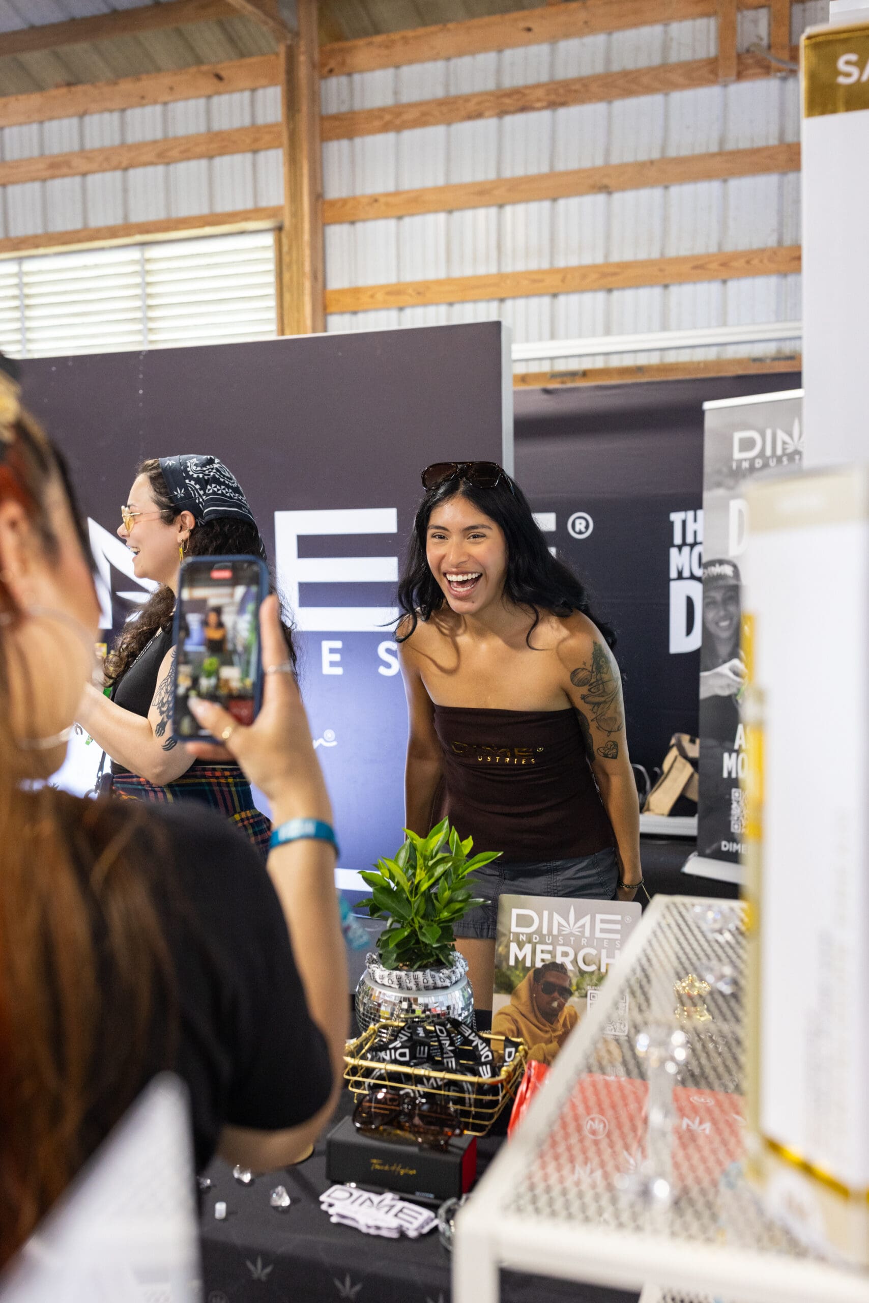 trade show expo content photographer engaging