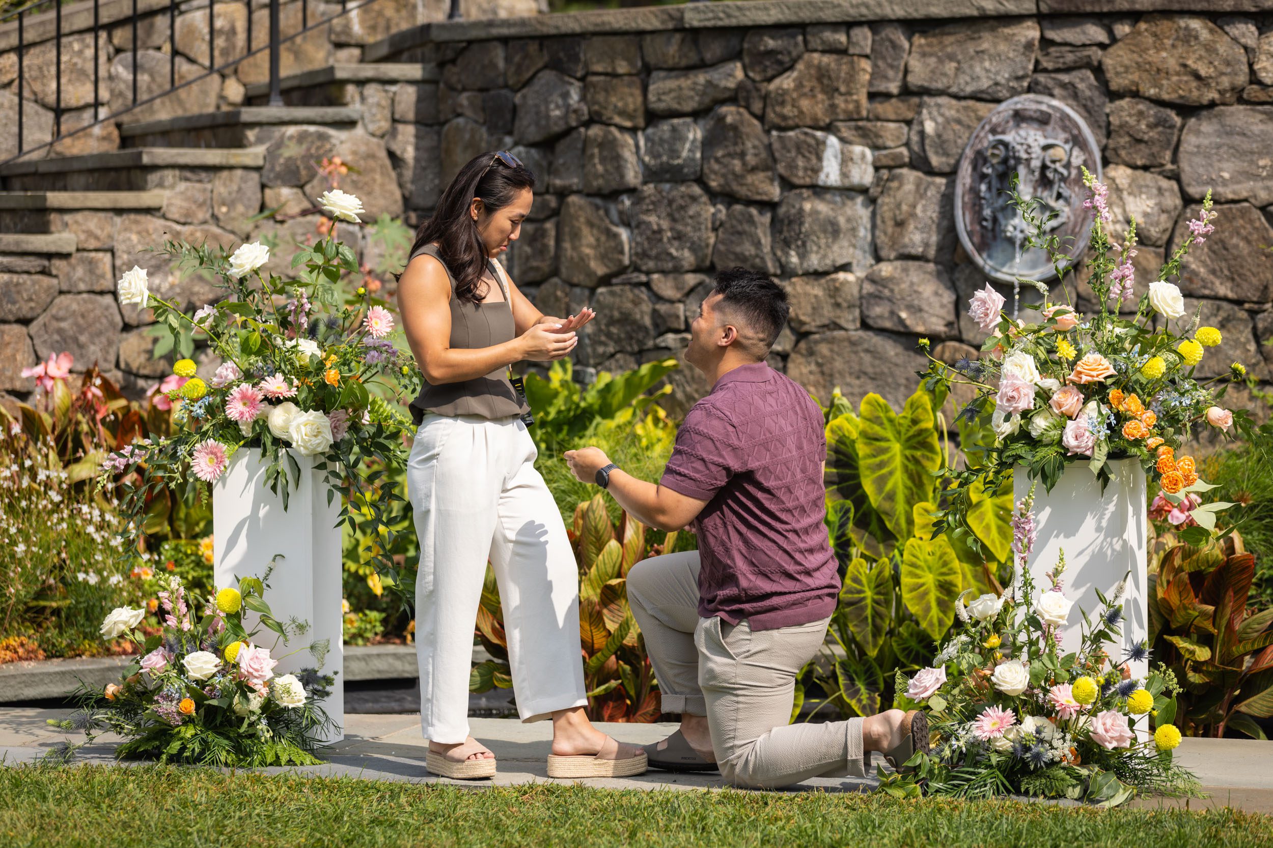 new-england-botanic-garden-at-tower-hill-engagement-secret-proposal-photos-pop-the-question