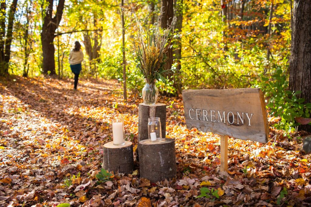 ceremony-signage-intimate-wedding-in-the-woods